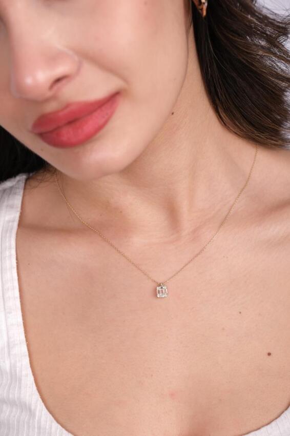 14 Ayar Altın Zarif Kare Baget Minimal Kolye - 3